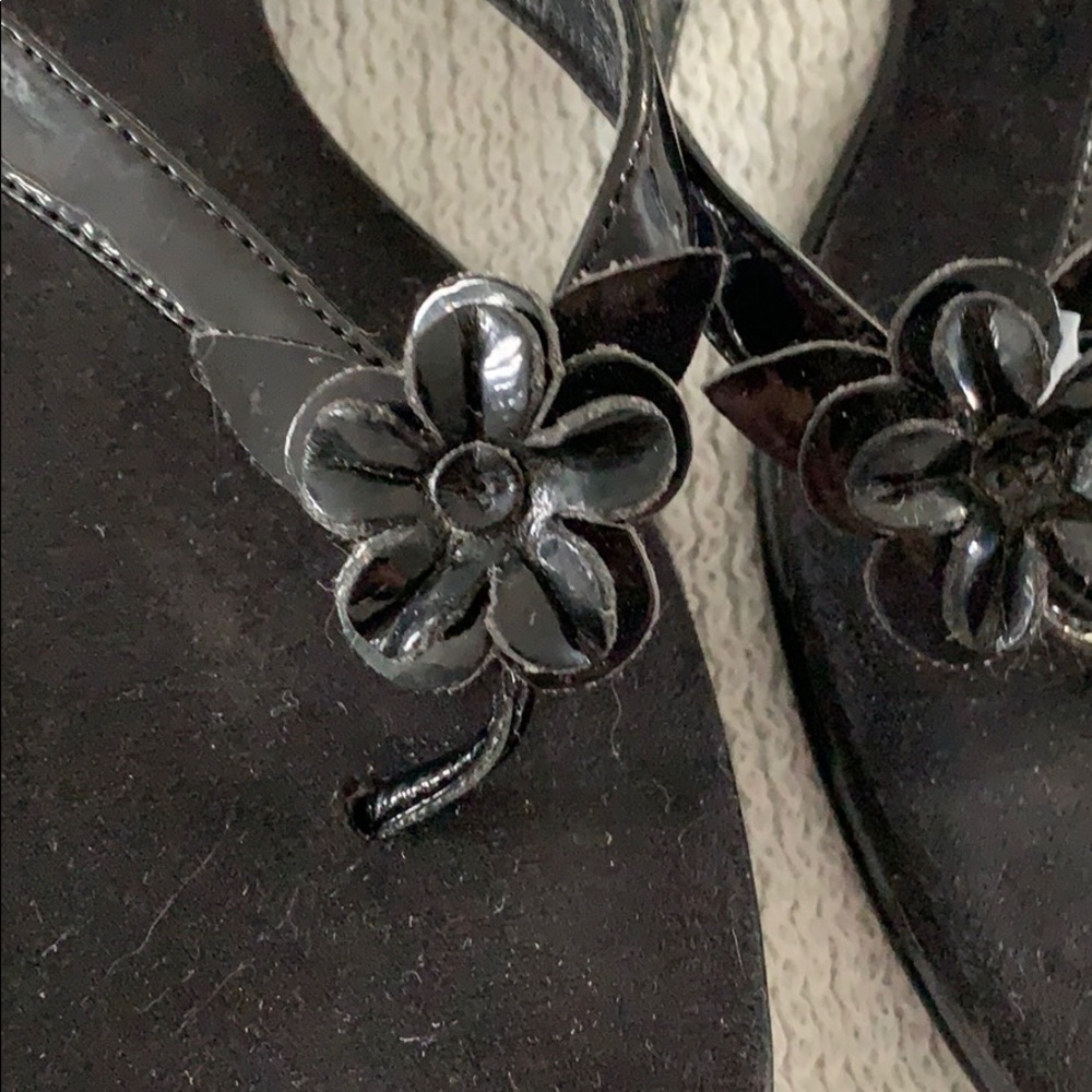 🤑FINAL PRICE🤑Cute sandals 😻 - Picture 2 of 5